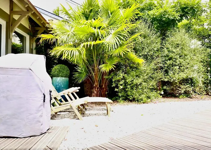 Holiday home Maison De Charme A Cote De L'hippodrome *